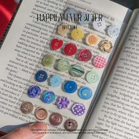 HAPPILY EVER AFTER - BUTTON (씰스티커)